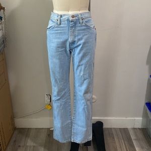 Wrangler Light Wash Straight Jean